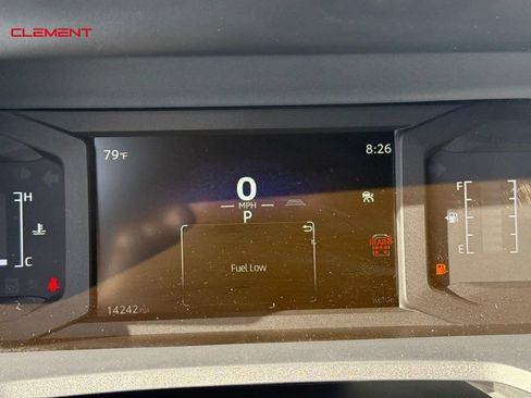 Used 2025 Toyota 4Runner SR5 AWD/4WD image 26