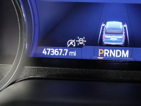 Used 2024 Ford Expedition XLT image 37