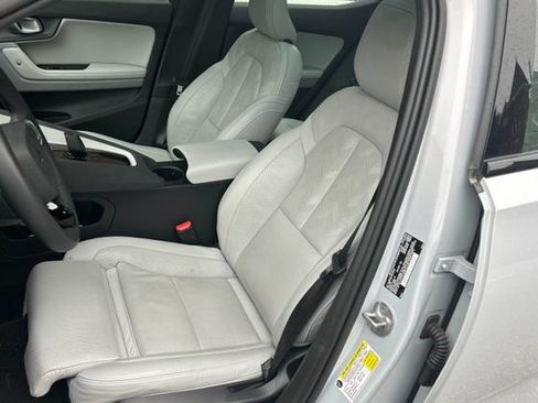 Used 2024 Polestar Polestar 2 AWD/4WD image 2