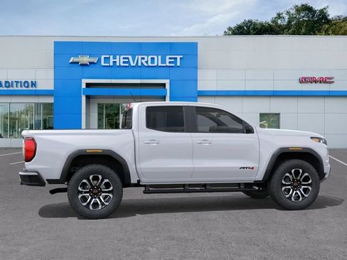 New 2026 GMC Canyon AT4 AWD/4WD image 5