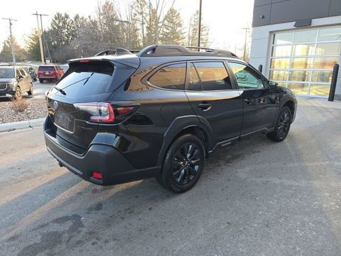 Used 2024 Subaru Outback Onyx Edition image 3