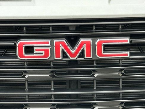 Used 2026 GMC Sierra 1500 Elevation w/ Preferred Package RWD image 39