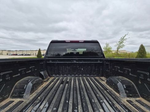 Used 2022 Chevrolet Silverado 3500 LT w/ Convenience Package AWD/4WD image 11