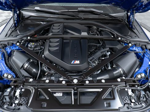 New 2026 BMW M2 w/ Lighting Package RWD image 9
