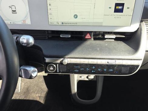 Used 2024 Hyundai Ioniq 5 SE image 13