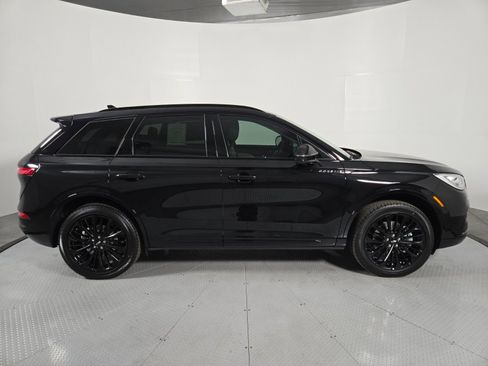 New 2026 Lincoln Corsair Grand Touring AWD/4WD image 3