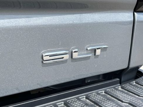 New 2026 GMC Sierra 1500 SLT w/ SLT Premium Plus Package AWD/4WD image 14