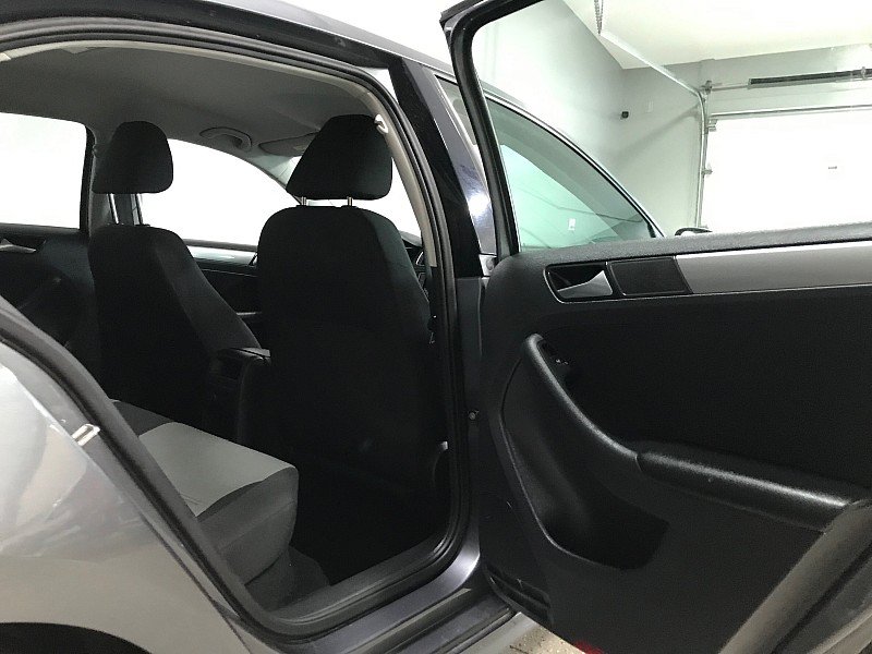 Used 2017 Volkswagen Jetta S FWD image 15