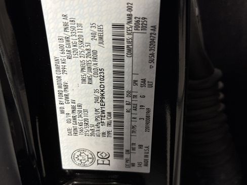 Used 2019 Ford F150 Lariat w/ Equipment Group 502A Luxury AWD/4WD image 33