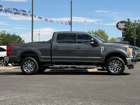 Used 2017 Ford F250 Lariat w/ Lariat Ultimate Package AWD/4WD image 51