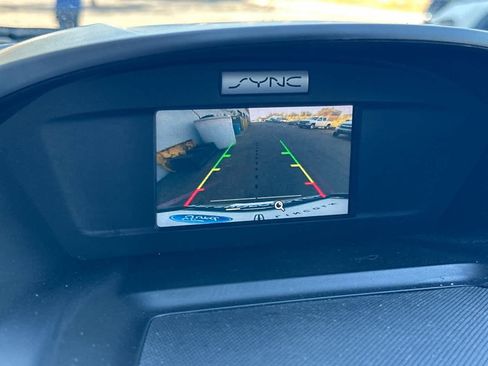 Used 2018 Ford Escape SE image 19