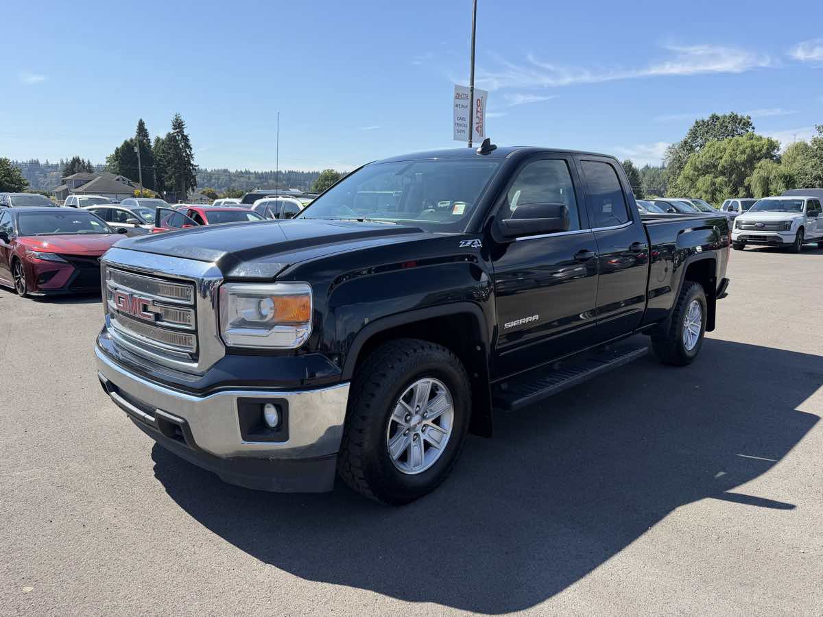 Used 2015 GMC Sierra 1500 SLE AWD/4WD image 4