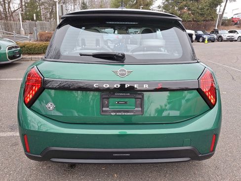 Certified 2025 MINI Cooper S image 6