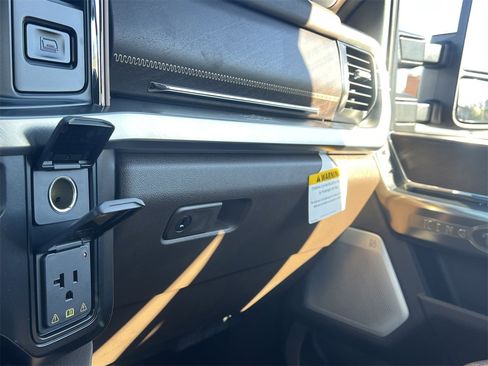 New 2026 Ford F250 King Ranch image 9