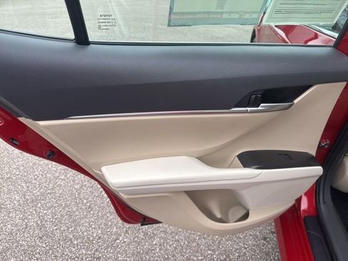 Used 2024 Toyota Camry LE image 21