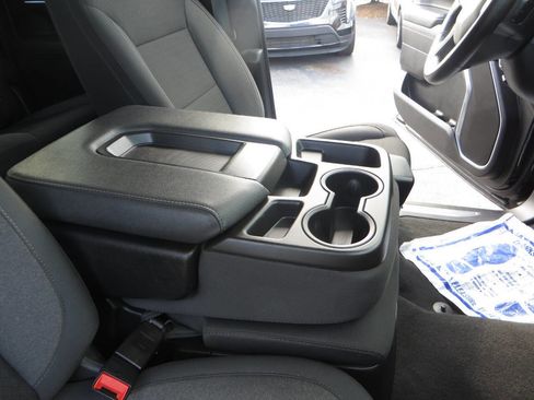 Used 2025 Chevrolet Silverado 1500 LT image 41