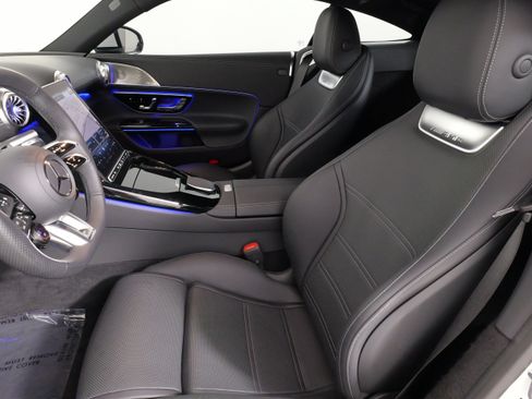 Used 2025 Mercedes-Benz AMG GT 63 image 30