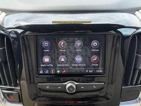 Used 2023 Chevrolet Traverse LS FWD image 22