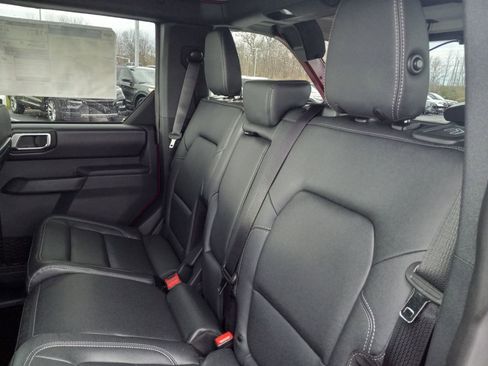 New 2025 Ford Bronco Badlands AWD/4WD image 12