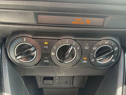 Used 2016 Scion iA FWD image 19