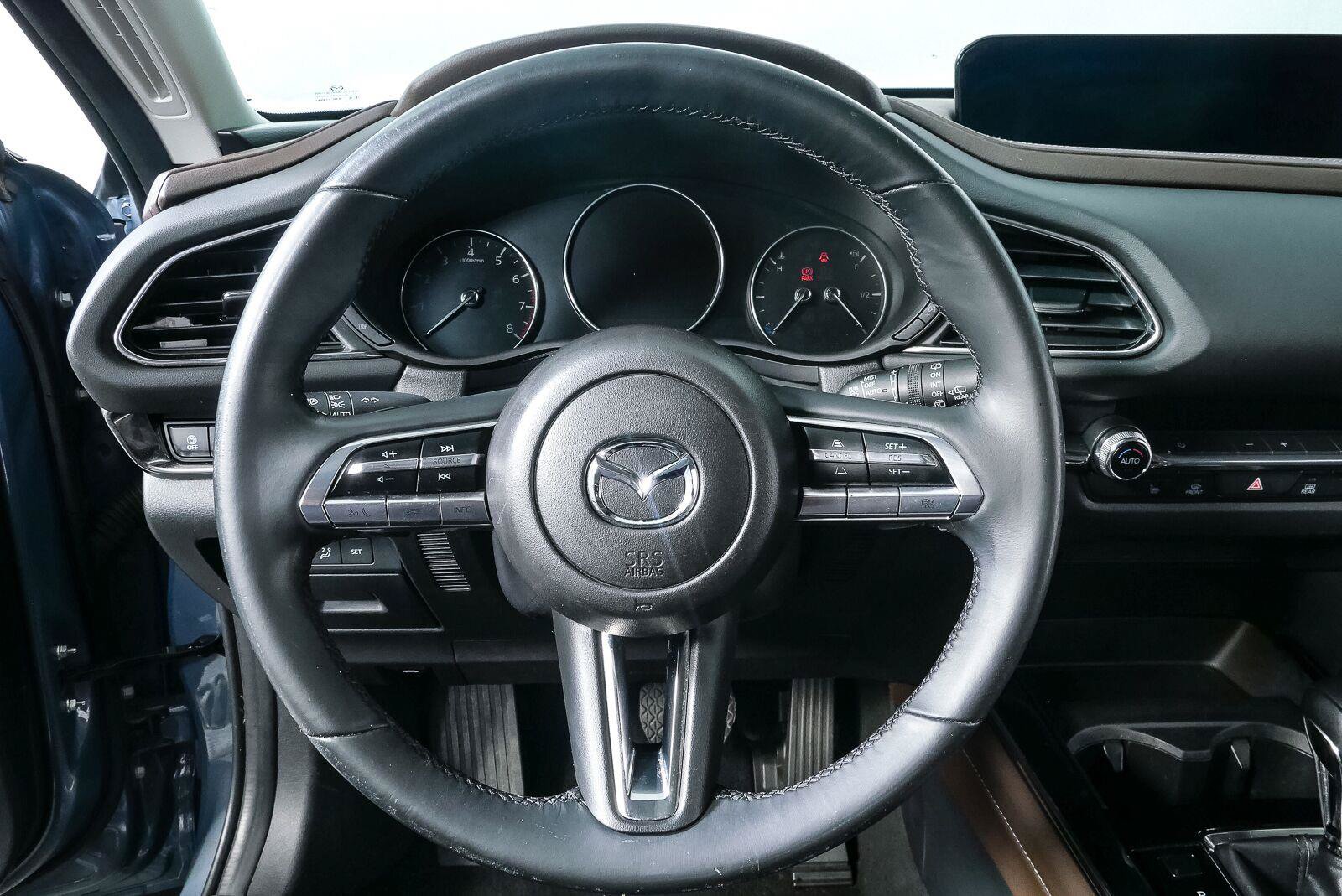 Used 2021 MAZDA CX-30 FWD 2.5 S w/ Premium Package image 10