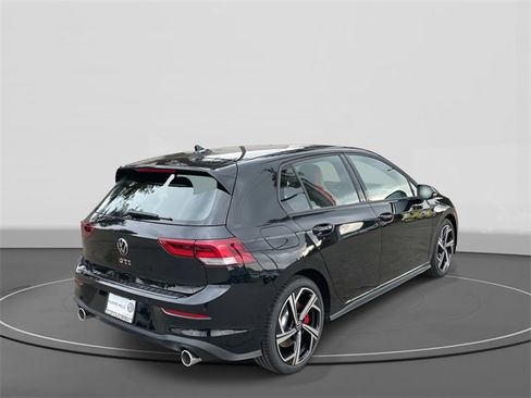 New 2026 Volkswagen GTI SE image 4