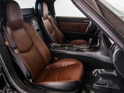 Used 2015 MAZDA MX-5 Miata Grand Touring image 26
