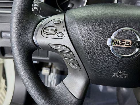 Used 2020 Nissan Murano S image 19