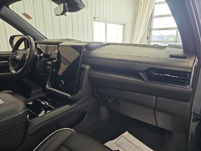 Used 2026 GMC Yukon AT4 Ultimate w/ LPO, Floor Liner Package AWD/4WD image 29