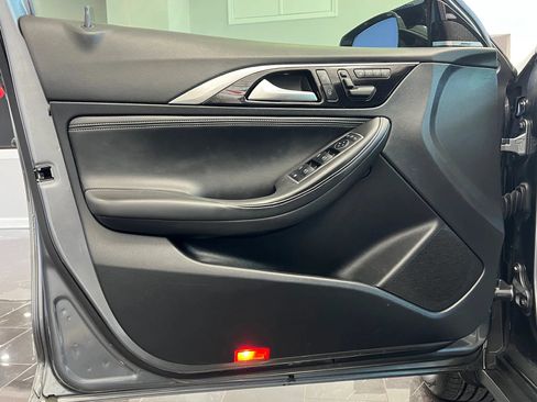 Used 2019 INFINITI QX30 AWD w/ Cargo Package image 7