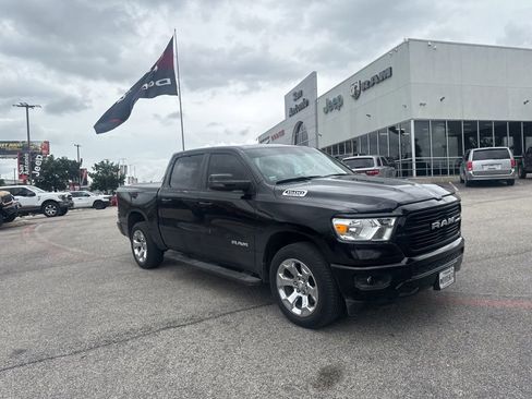Used 2020 RAM 1500 Big Horn AWD/4WD image 1