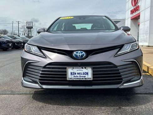 Used 2023 Toyota Camry XLE w/ Navigation Package image 2