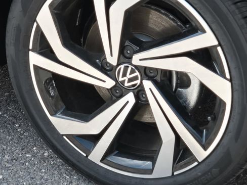 New 2026 Volkswagen Jetta SEL FWD image 4