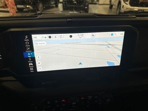 Used 2024 Jeep Wrangler Unlimited Rubicon w/ Dual Top Group image 26