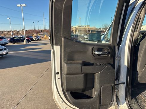 Used 2019 Chevrolet Silverado 1500 W/T w/ Trailering Package image 33