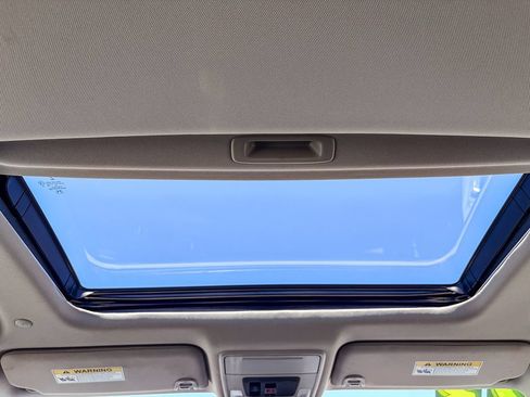 Used 2023 Honda Accord EX image 21