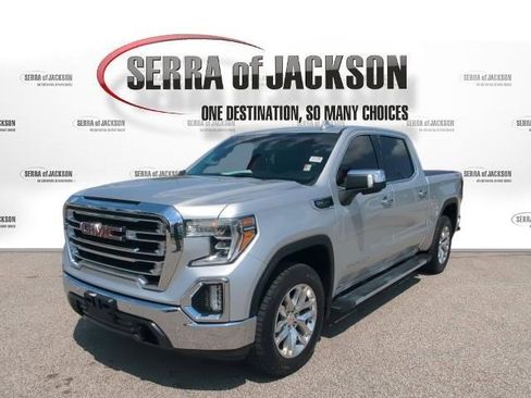 Used 2019 GMC Sierra 1500 SLT w/ SLT Premium Plus Package image 4