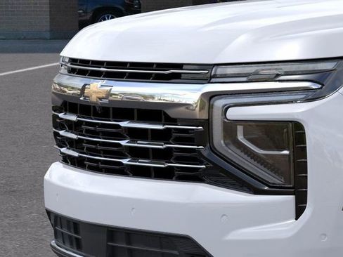 New 2026 Chevrolet Suburban LT w/ Comfort Package image 13