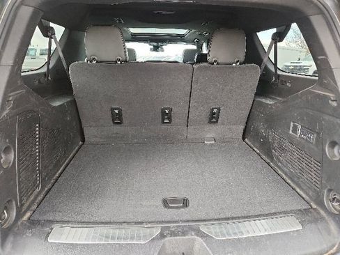 Certified 2024 Chevrolet Suburban RST w/ Luxury Package AWD/4WD image 39