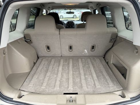 Used 2010 Jeep Patriot Sport image 25