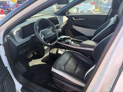 Certified 2022 Kia EV6 GT-Line image 6