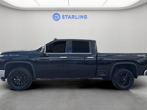 Used 2025 Chevrolet Silverado 2500 LTZ w/ LTZ Premium Package image 5