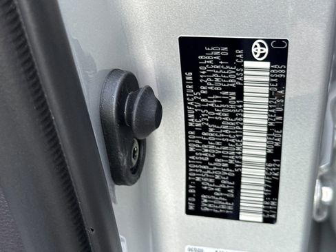 New 2026 Toyota Corolla SE image 33