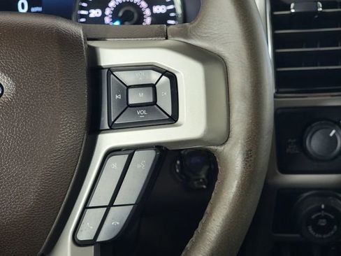 Used 2018 Ford F150 King Ranch w/ Equipment Group 601A Luxury AWD/4WD image 28