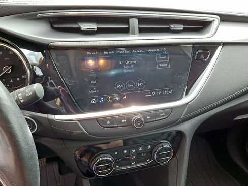 Used 2021 Buick Encore GX Essence FWD image 14