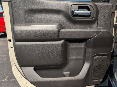 New 2026 Chevrolet Silverado 1500 Custom image 9