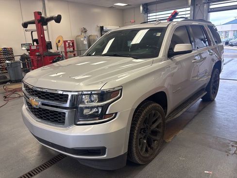 Used 2016 Chevrolet Tahoe LT AWD/4WD image 2