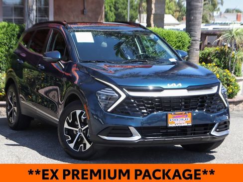 Used 2025 Kia Sportage EX w/ EX Premium Package AWD/4WD image 2
