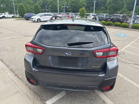 Used 2022 Subaru Crosstrek 2.5i Sport w/ Moonroof Package AWD/4WD image 3