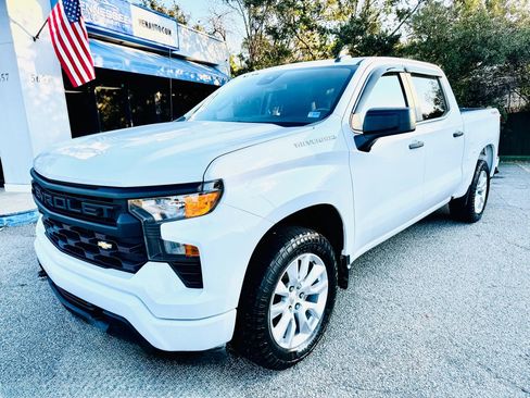 Used 2022 Chevrolet Silverado 1500 Custom image 28